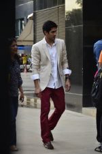 Vijender Singh snapped post photo shoot for magazine in Bandra on 5th July 2014